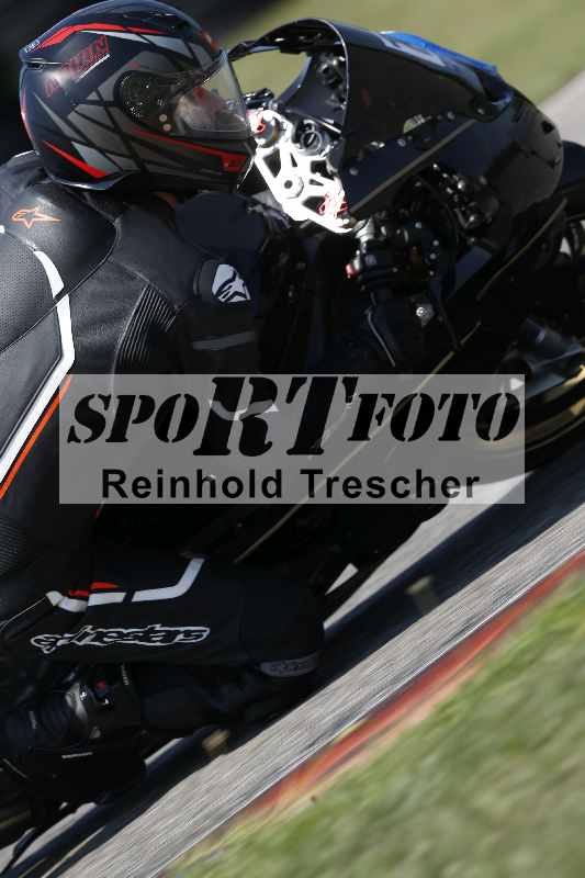 /Archiv-2025/44 09.08.2025 Plüss Moto Sport ADR/Freies Fahren/backside